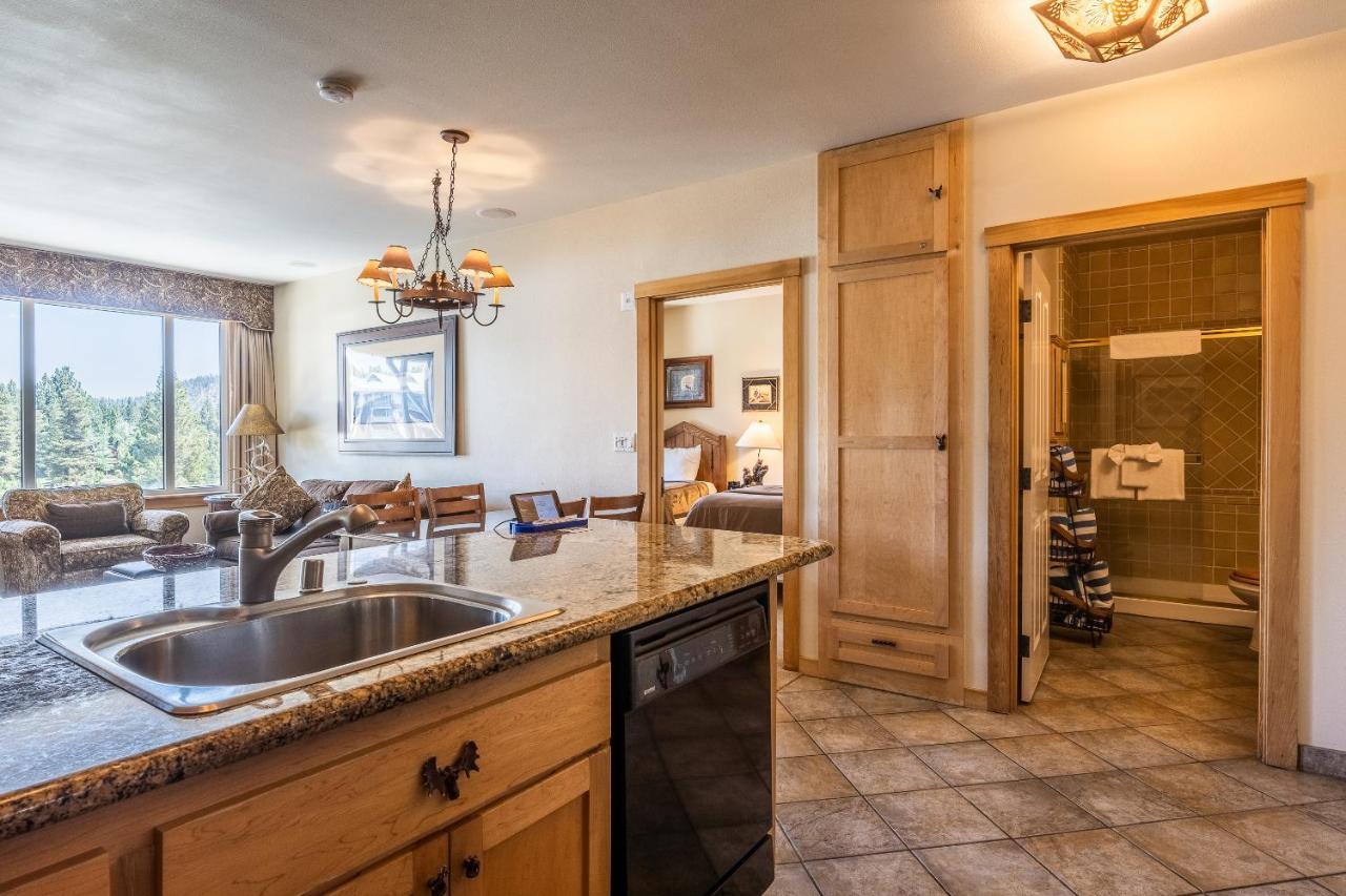 Juniper Springs Lodge #413 - Luxury Ski In Ski Out! 2 Bedroom Mammoth Lakes Exterior photo